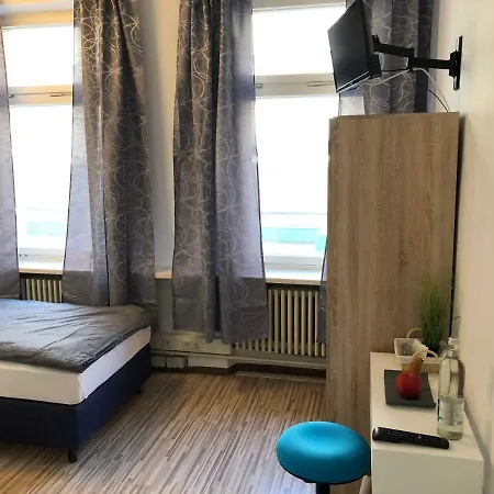 Downtown City - Privaterooms Fuerth Exterior photo