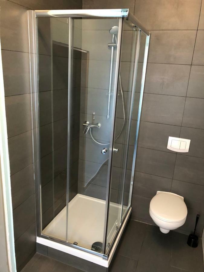 Downtown - Privaterooms