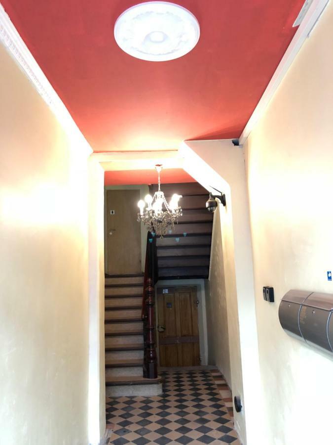 Downtown - Privaterooms *